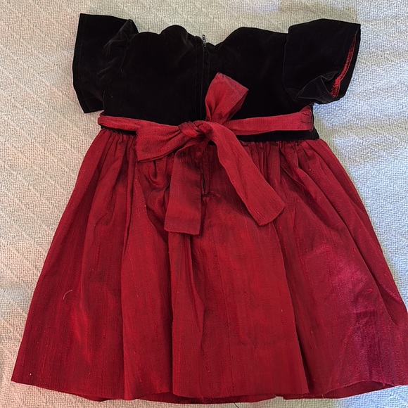 Girls holiday Black velvet top and red skirt with sash. - Picture 3 of 3